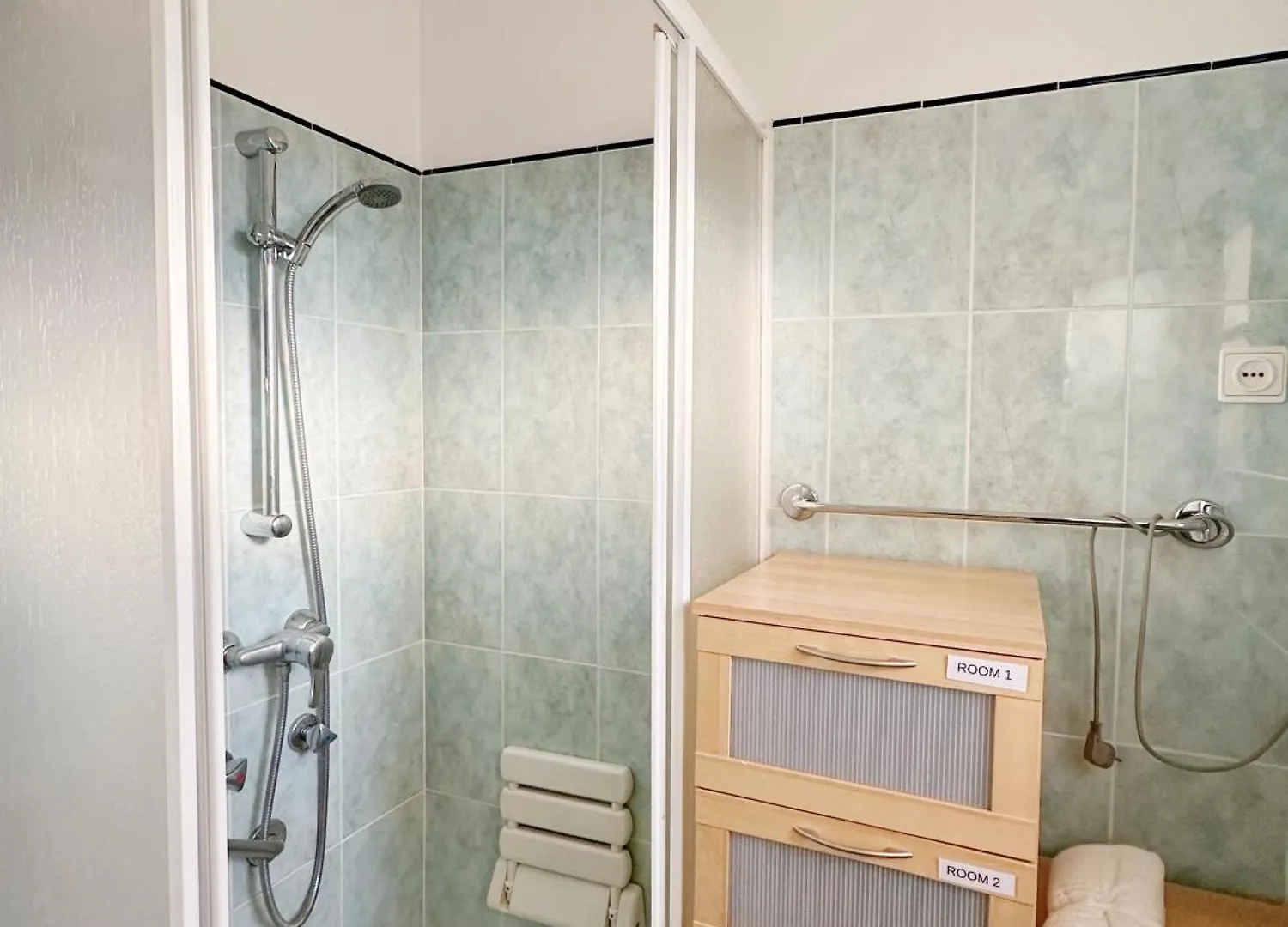 ホームステイ Soar Home I Urban Nest - Near Airport & Green Park リスボン