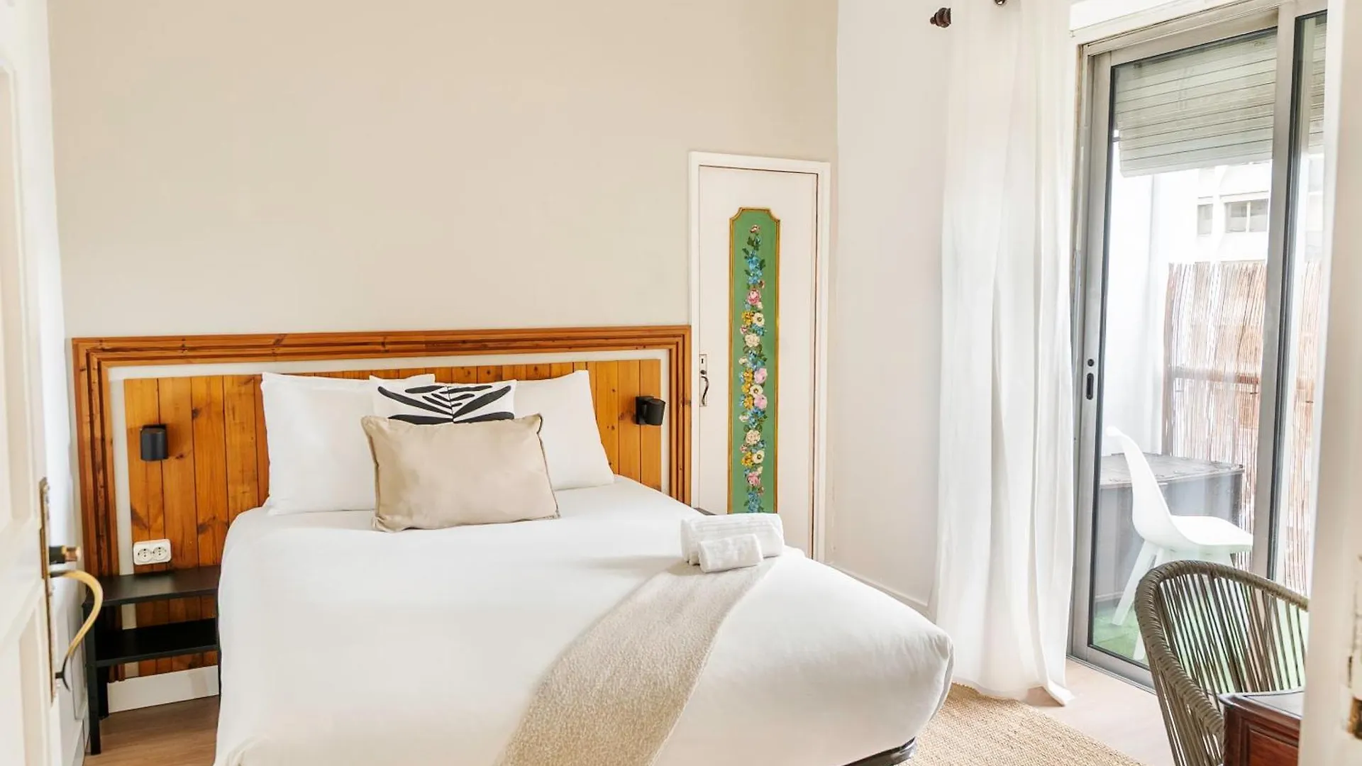 Soar Home I Urban Nest - Near Airport & Green Park Lisbon