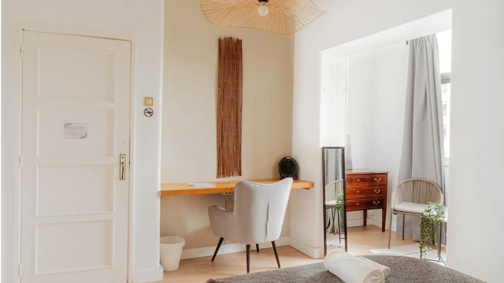 Soar Home I Urban Nest - Near Airport & Green Park Lisbon 0*,
